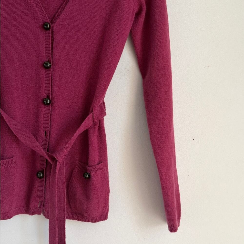 Burberry London 100% cashmere V-neck button up belted knit cardigan sweater XS - Picture 4 of 8